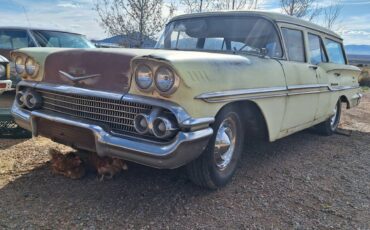Chevrolet-brookwood-1958-yellow-8