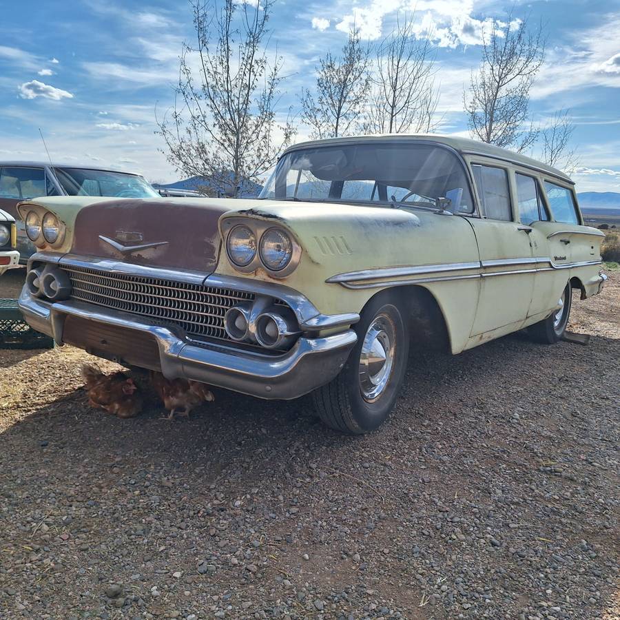 Chevrolet-brookwood-1958-yellow-8