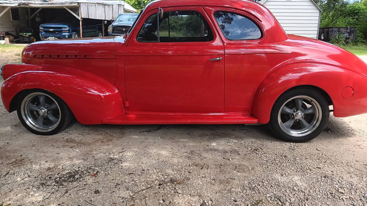 Chevrolet-business-coupe-1940-red-1