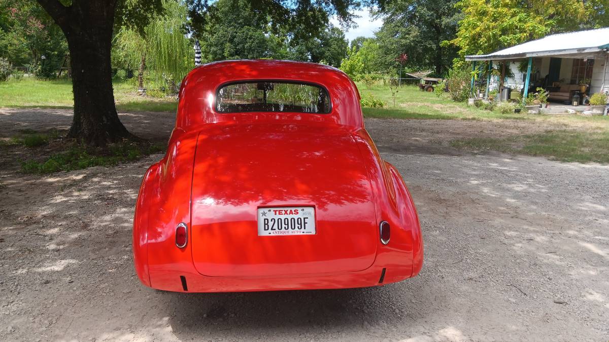 Chevrolet-business-coupe-1940-red-16