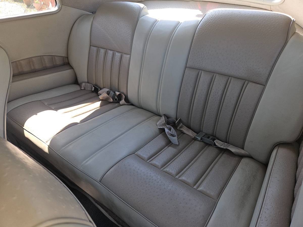 Chevrolet-business-coupe-custom-1948-custom-22