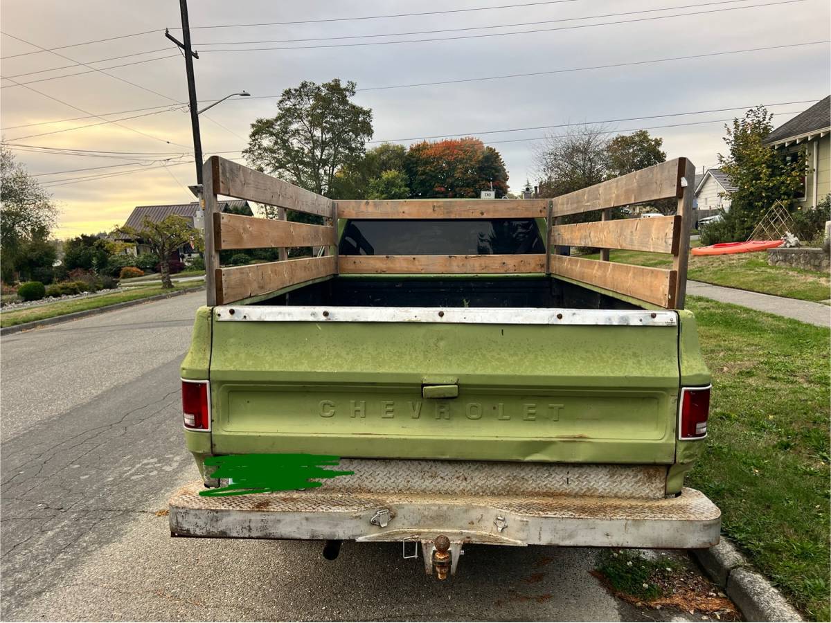 Chevrolet-c-20-1974-green-2