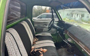 Chevrolet-c-20-1974-green-4