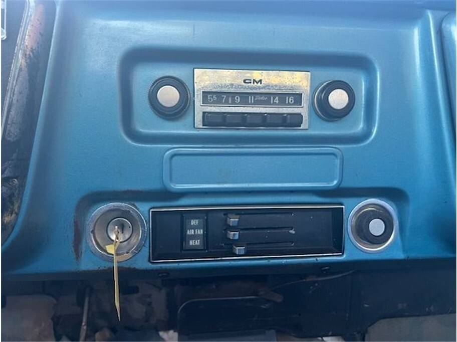 Chevrolet-c10-1968-10