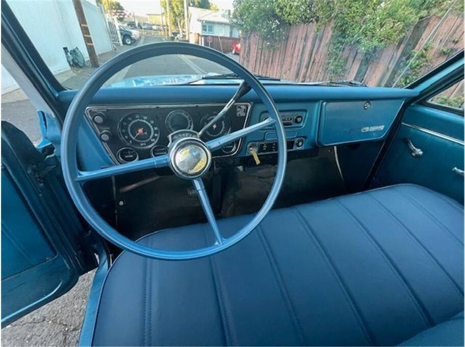 Chevrolet-c10-1968-28