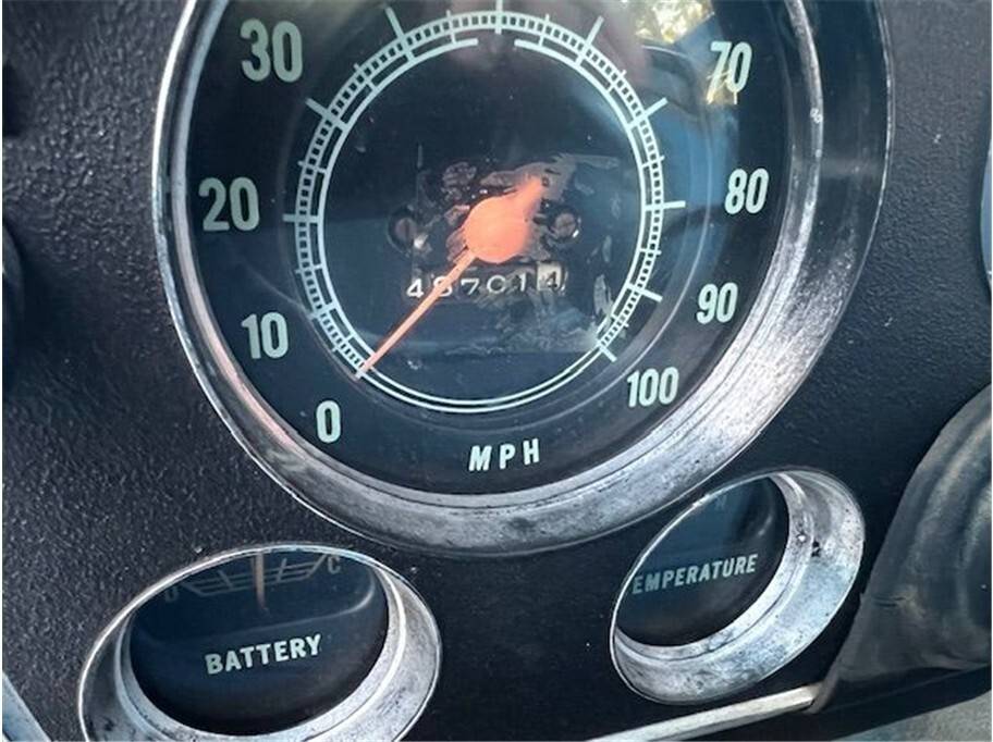 Chevrolet-c10-1968-29