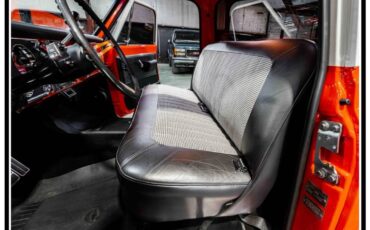 Chevrolet-c10-1968-orange-42