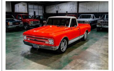 Chevrolet-c10-1968-orange-7