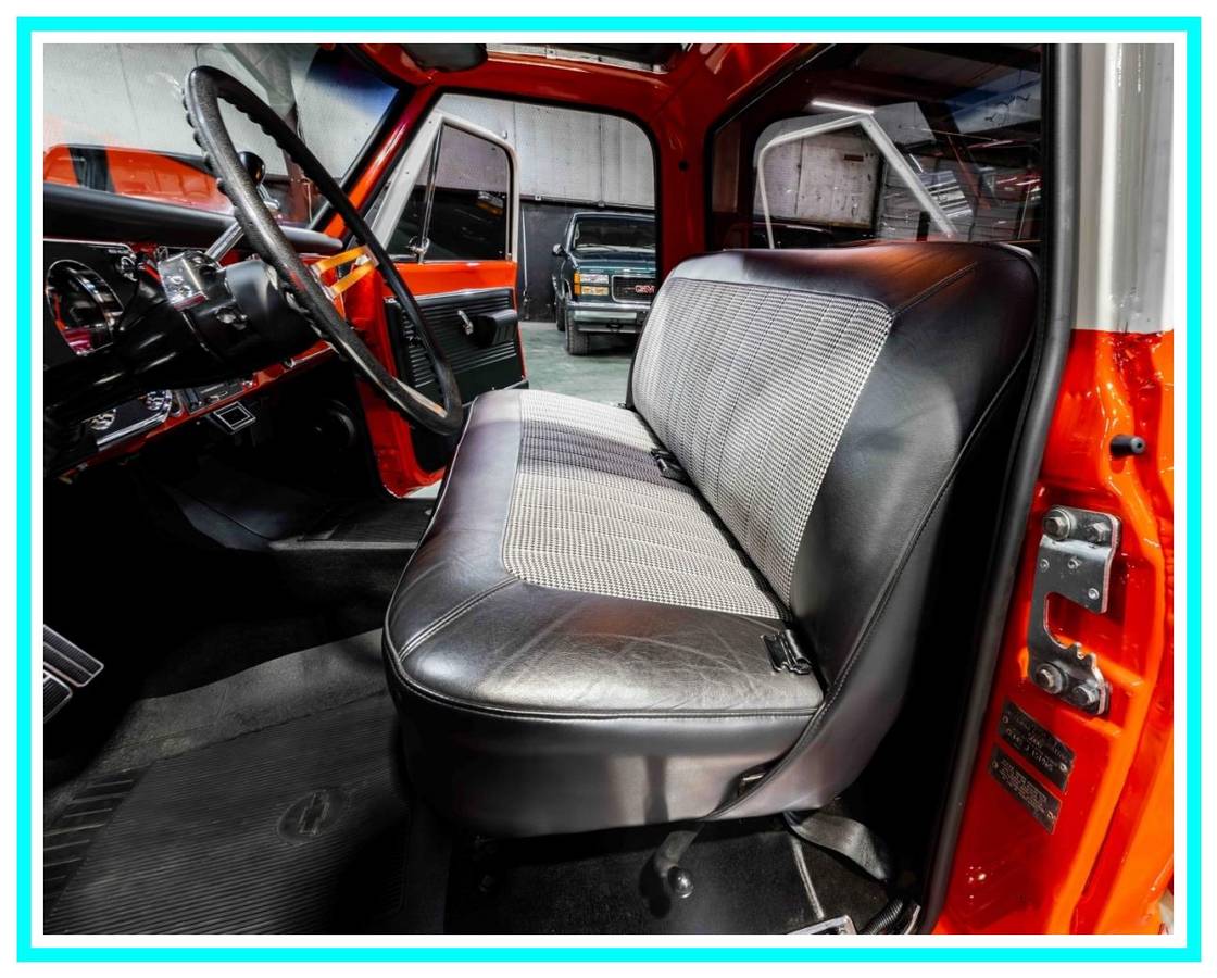 Chevrolet-c10-1968-orange-9