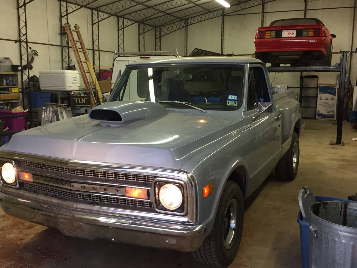 Chevrolet-c10-1970-grey-3