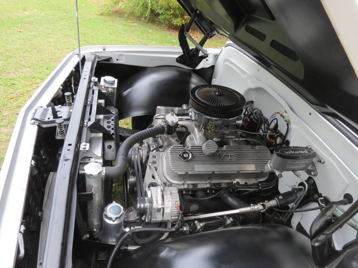 Chevrolet-c10-1970-white