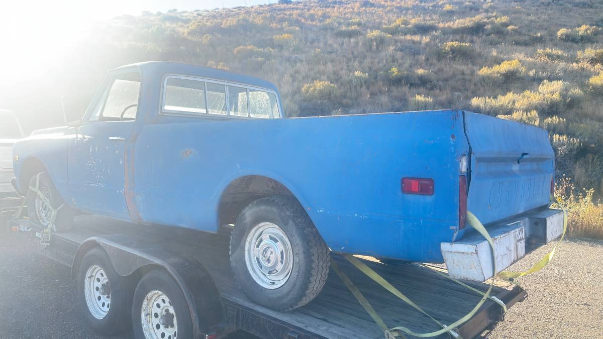 Chevrolet-c10-1971-blue-2