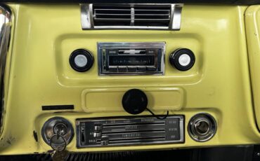 Chevrolet-c10-1972-yellow-11