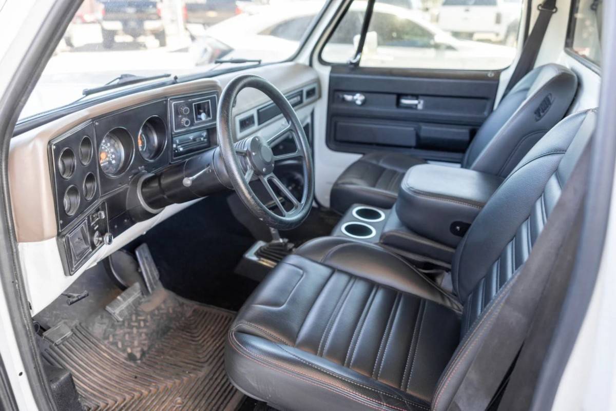 Chevrolet-c10-1978-14