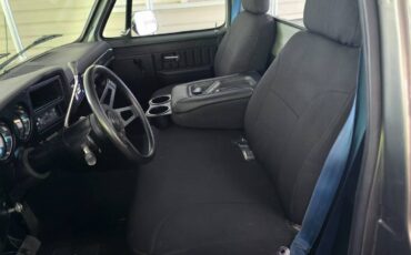 Chevrolet-c10-1985-grey-1