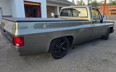Chevrolet-c10-1985-grey-4