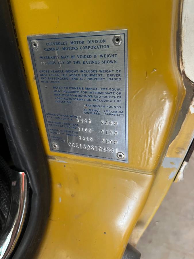 Chevrolet-c10-longbed-1972-yellow-15