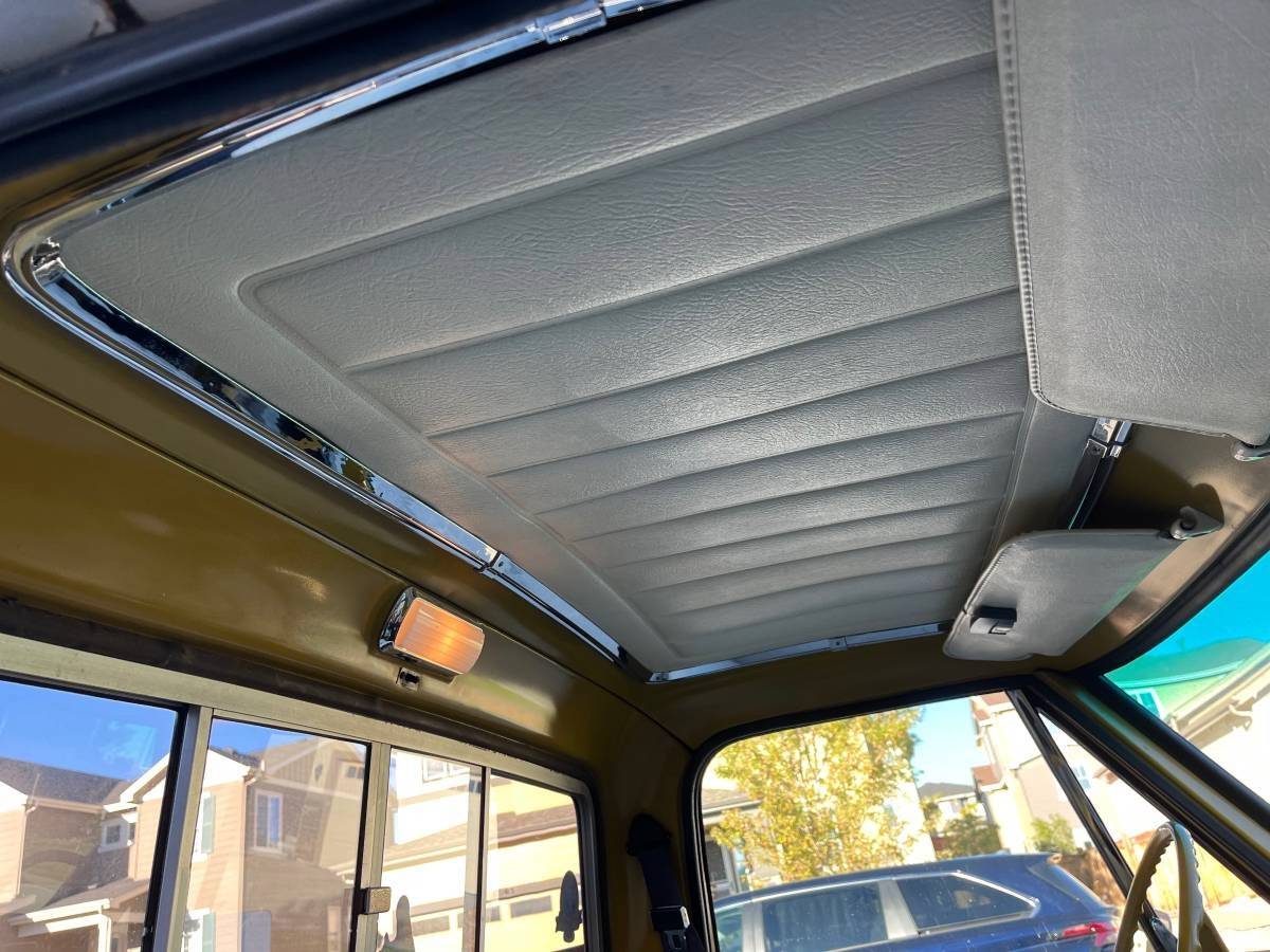 Chevrolet-c10-longbed-1972-yellow-3