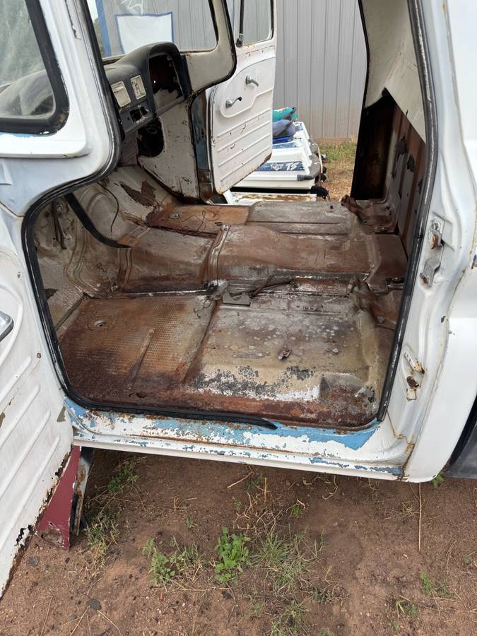 Chevrolet-c10-pickup-1963-white-20