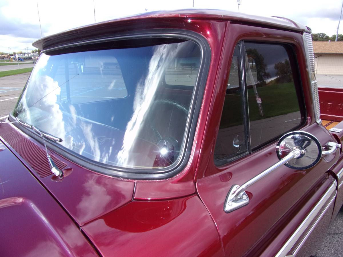 Chevrolet-c10-pickup-1966-red-13