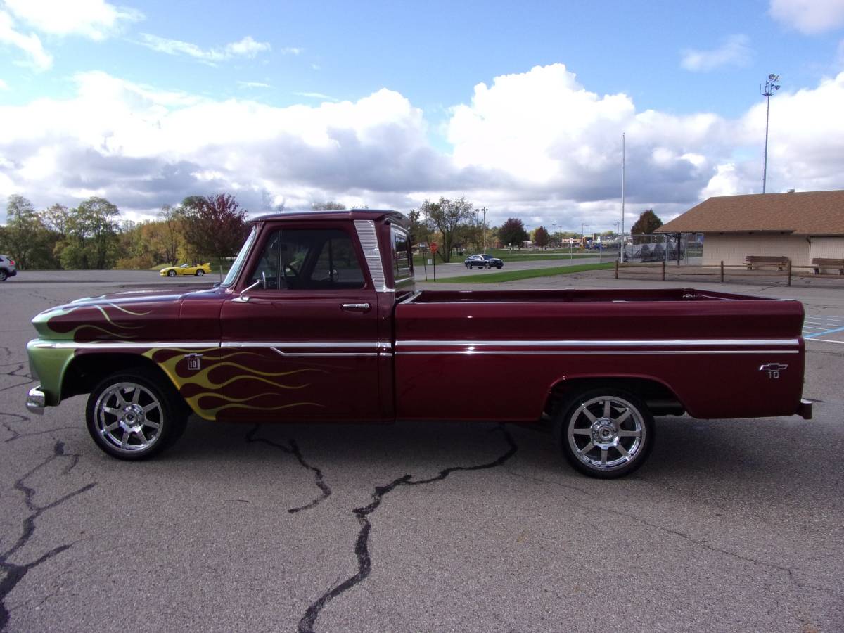 Chevrolet-c10-pickup-1966-red-17