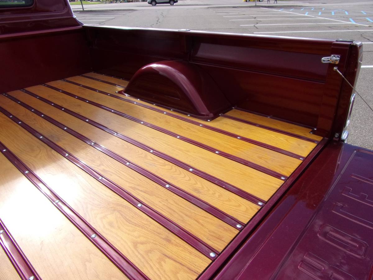 Chevrolet-c10-pickup-1966-red-19