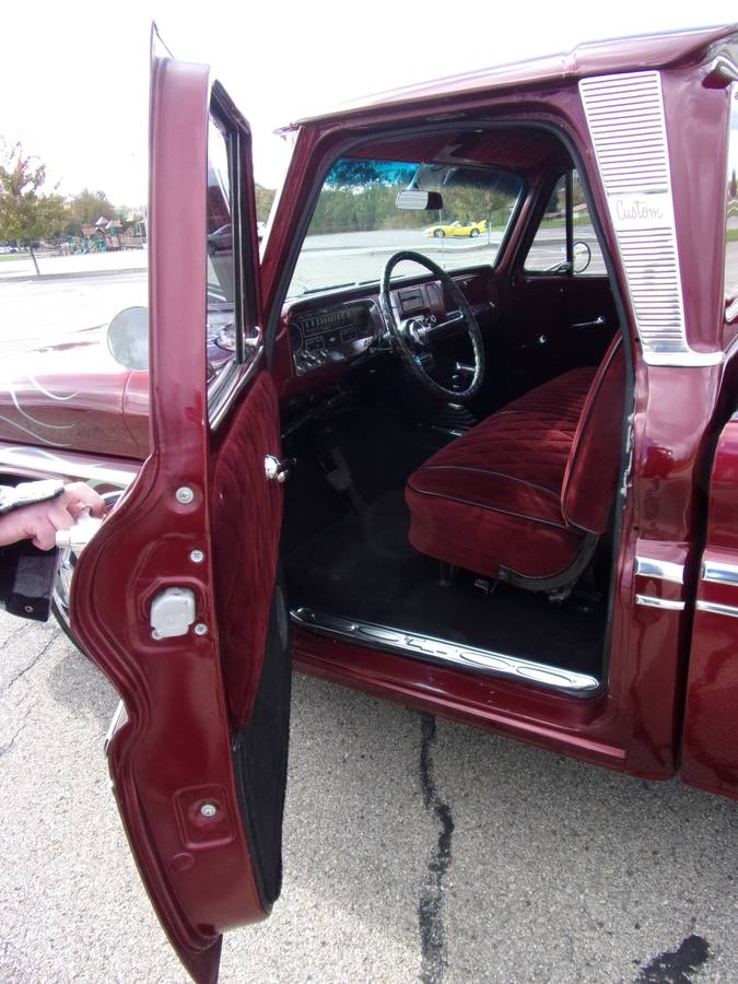 Chevrolet-c10-pickup-1966-red-23