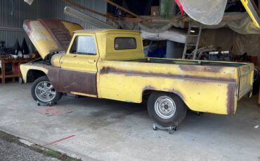 Chevrolet-c10-pickup-1966-yellow
