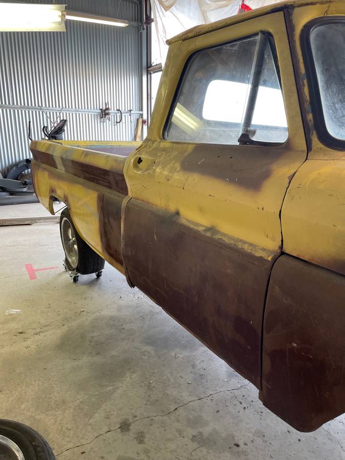 Chevrolet-c10-pickup-1966-yellow-5