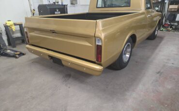 Chevrolet-c10-pickup-1967-custom-2