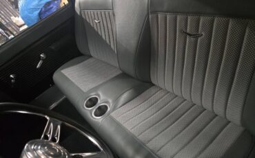Chevrolet-c10-pickup-1967-custom-3