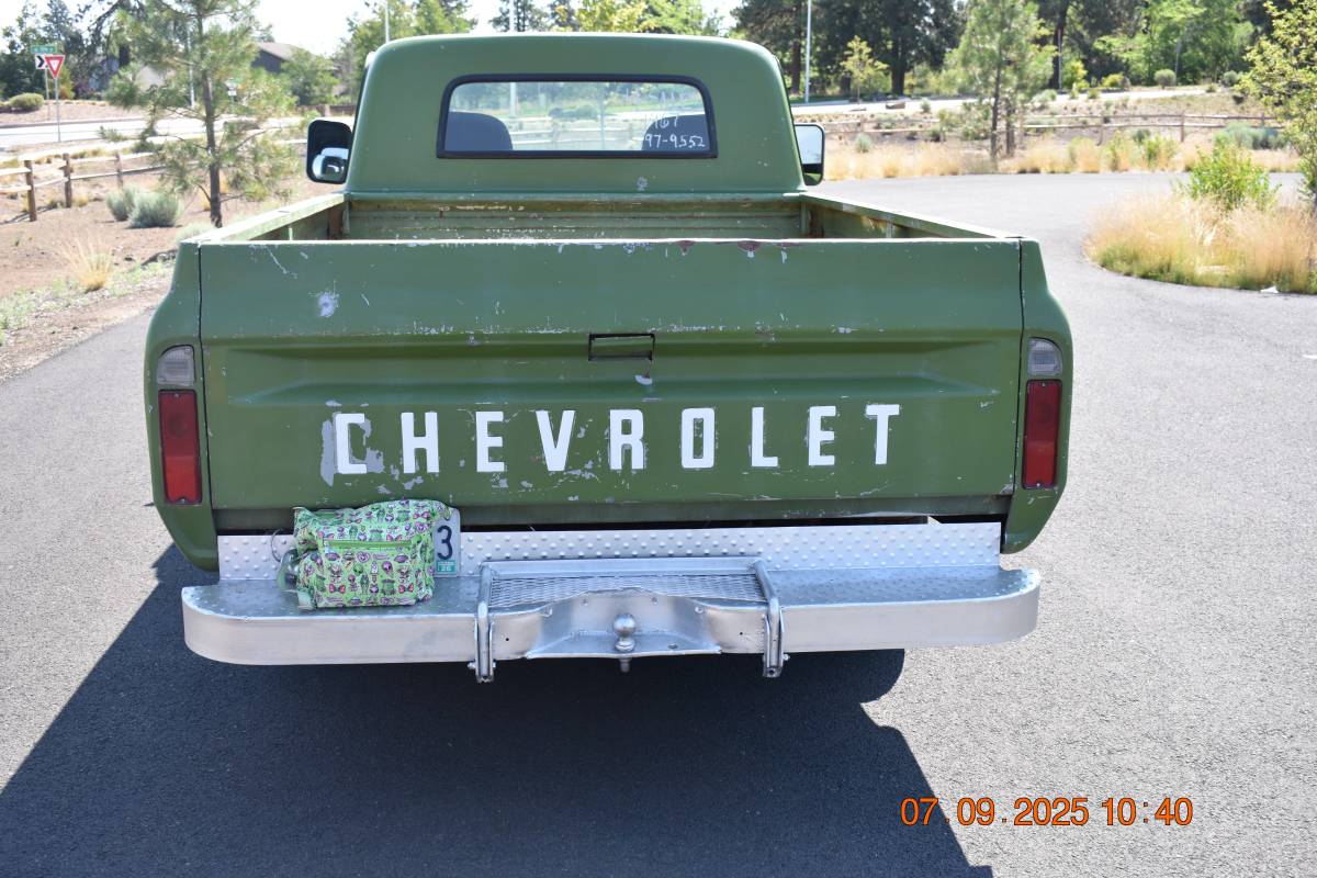 Chevrolet-c10-pickup-1967-green-4