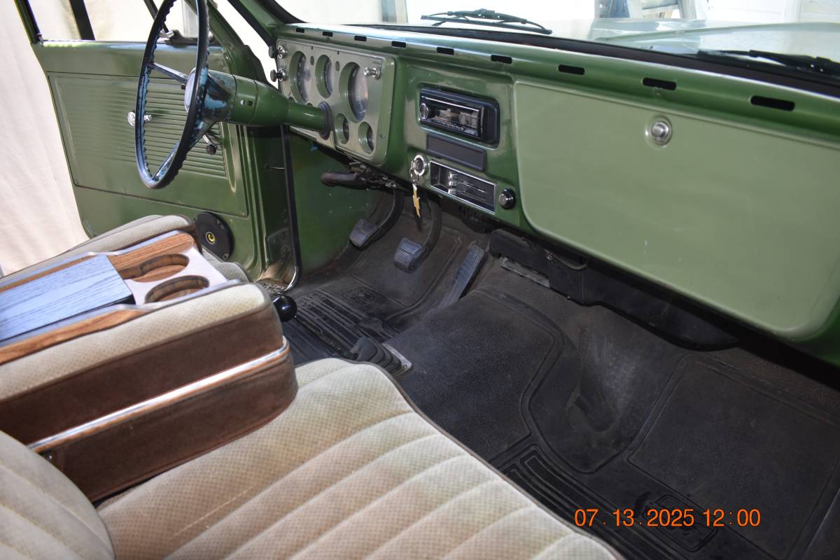 Chevrolet-c10-pickup-1967-green-7