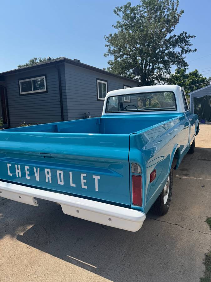 Chevrolet-c10-pickup-1968-1