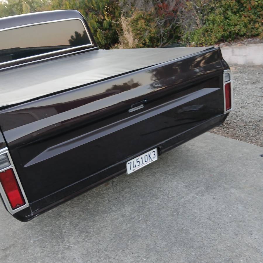 Chevrolet-c10-pickup-1969-custom-25