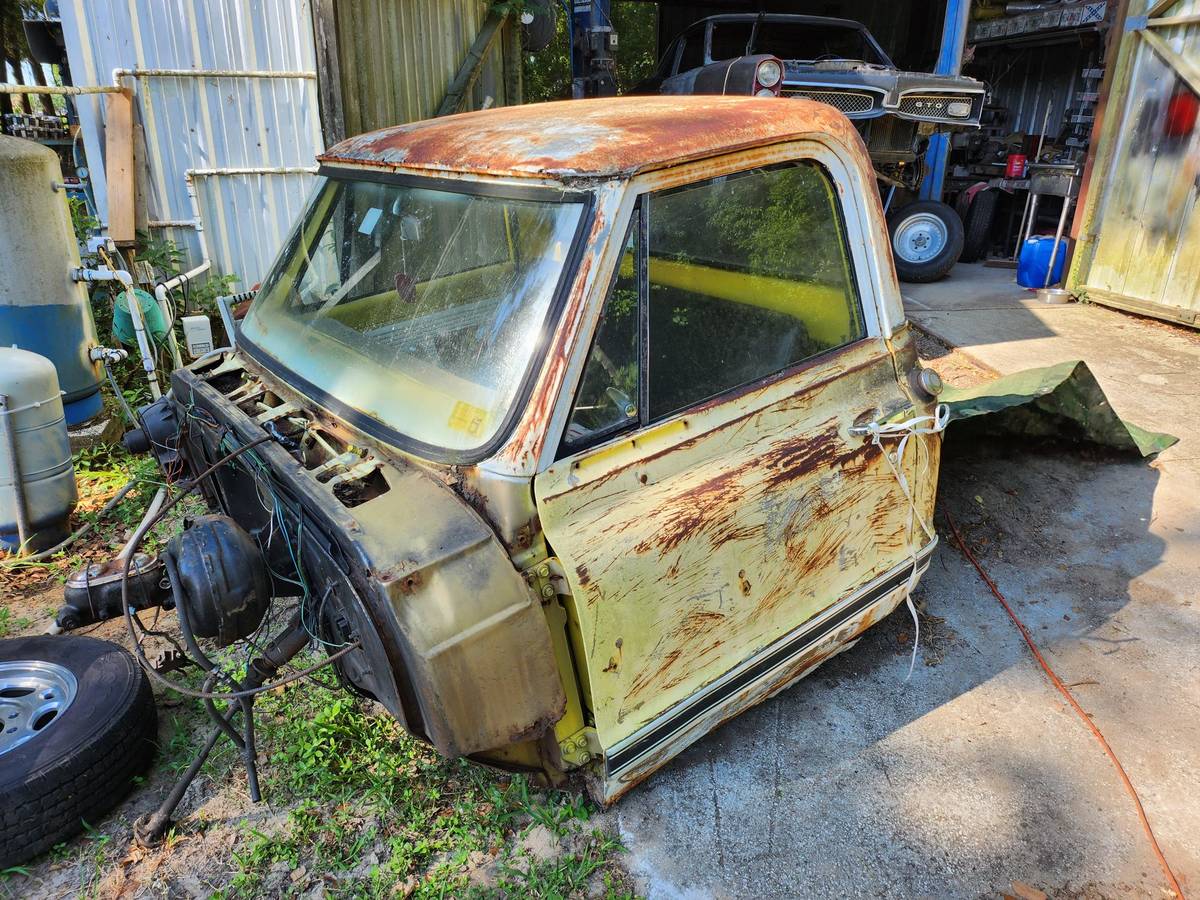 Chevrolet-c10-pickup-1970-8
