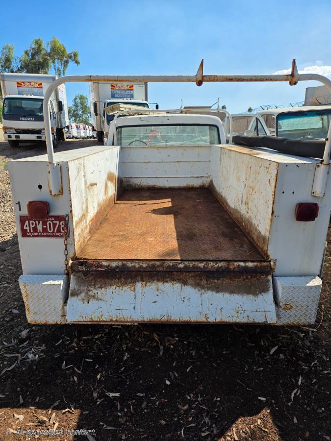Chevrolet-c10-pickup-1971-white-6