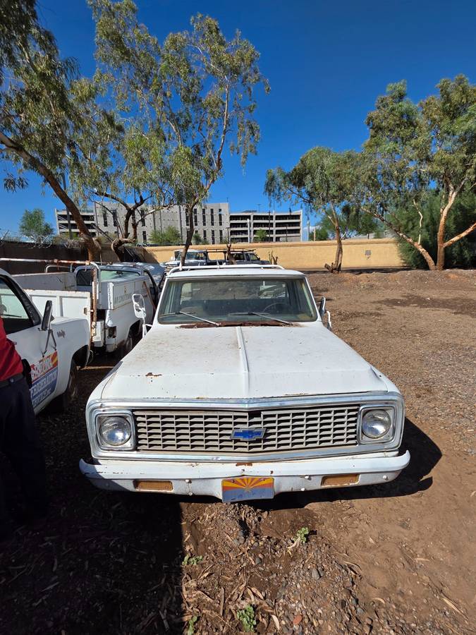 Chevrolet-c10-pickup-1971-white