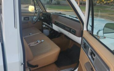 Chevrolet-c10-pickup-1980-white-7