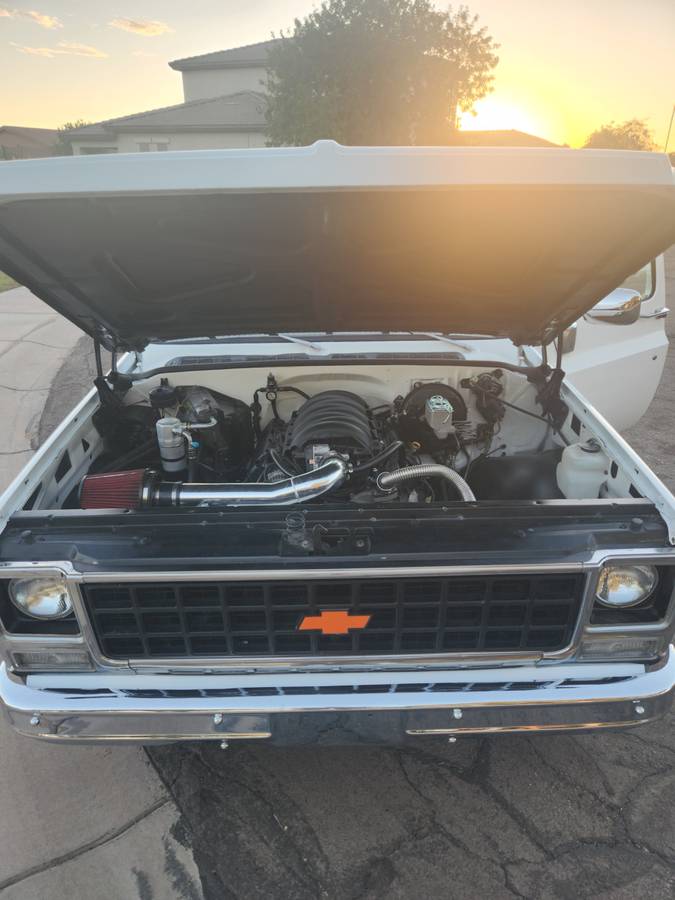 Chevrolet-c10-pickup-1980-white-9