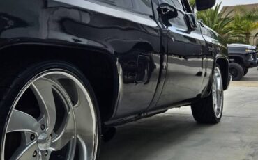 Chevrolet-c10-pickup-1985-grey-4