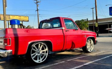 Chevrolet-c10-pickup-1986-red-10