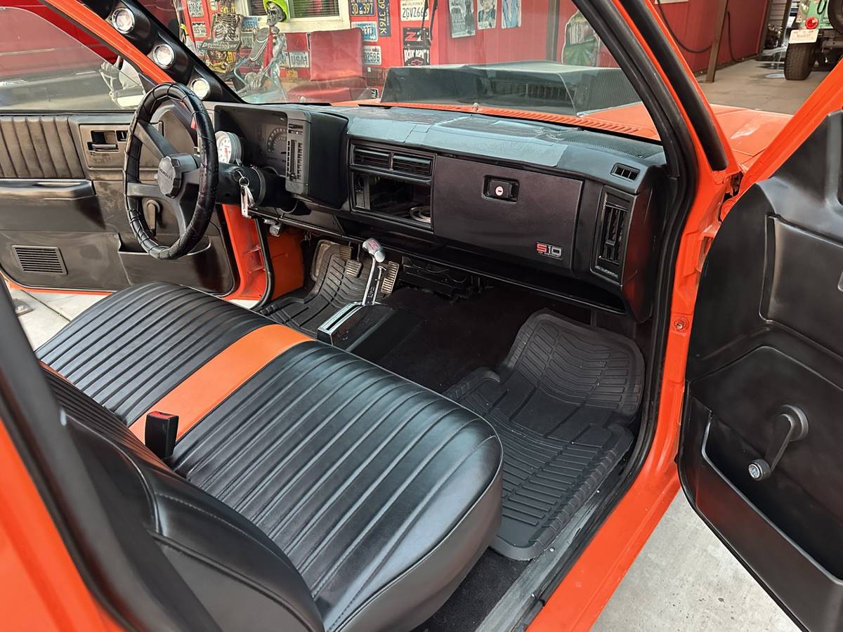 Chevrolet-c10-pickup-1991-5