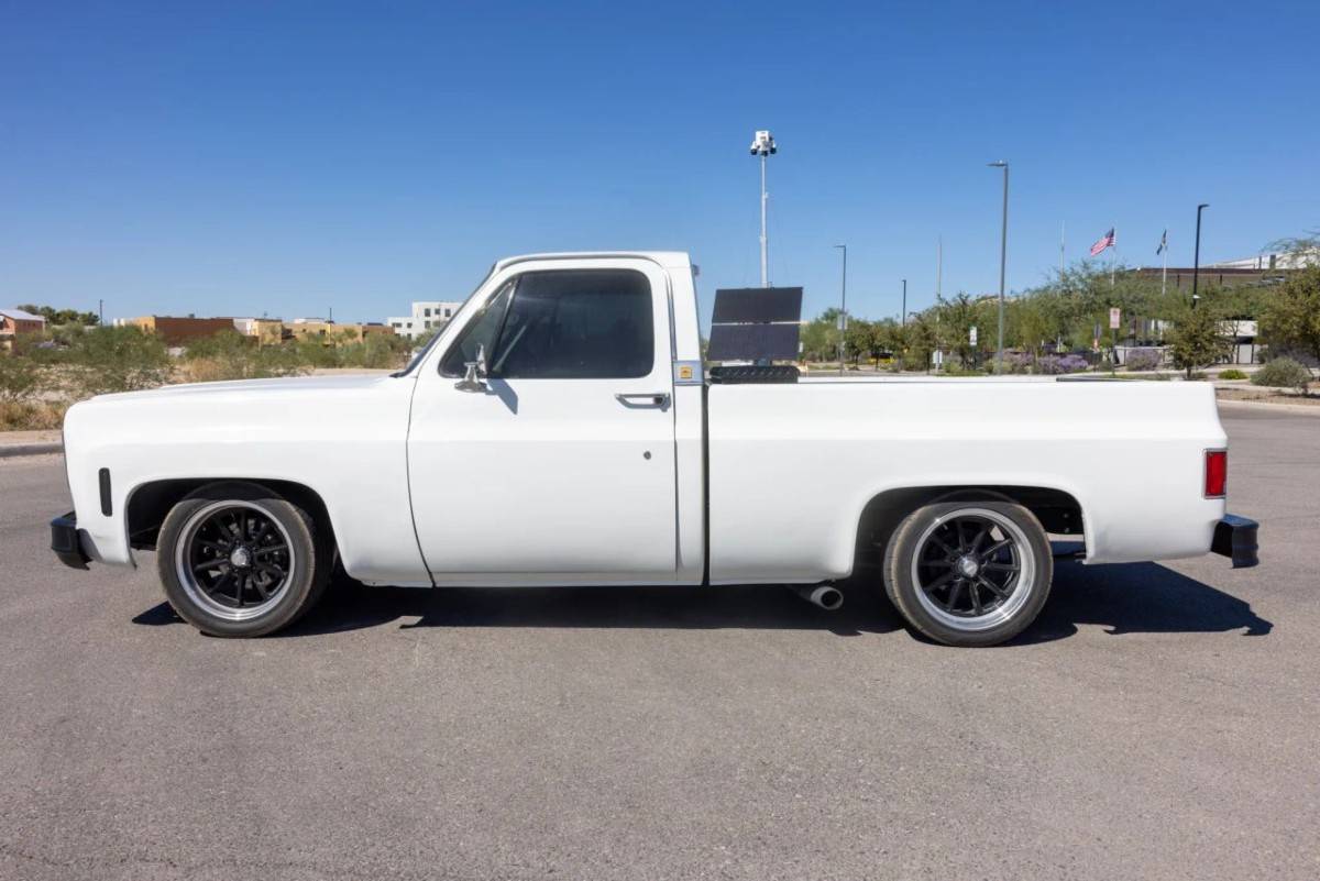 Chevrolet-c10-short-bed-1978-4