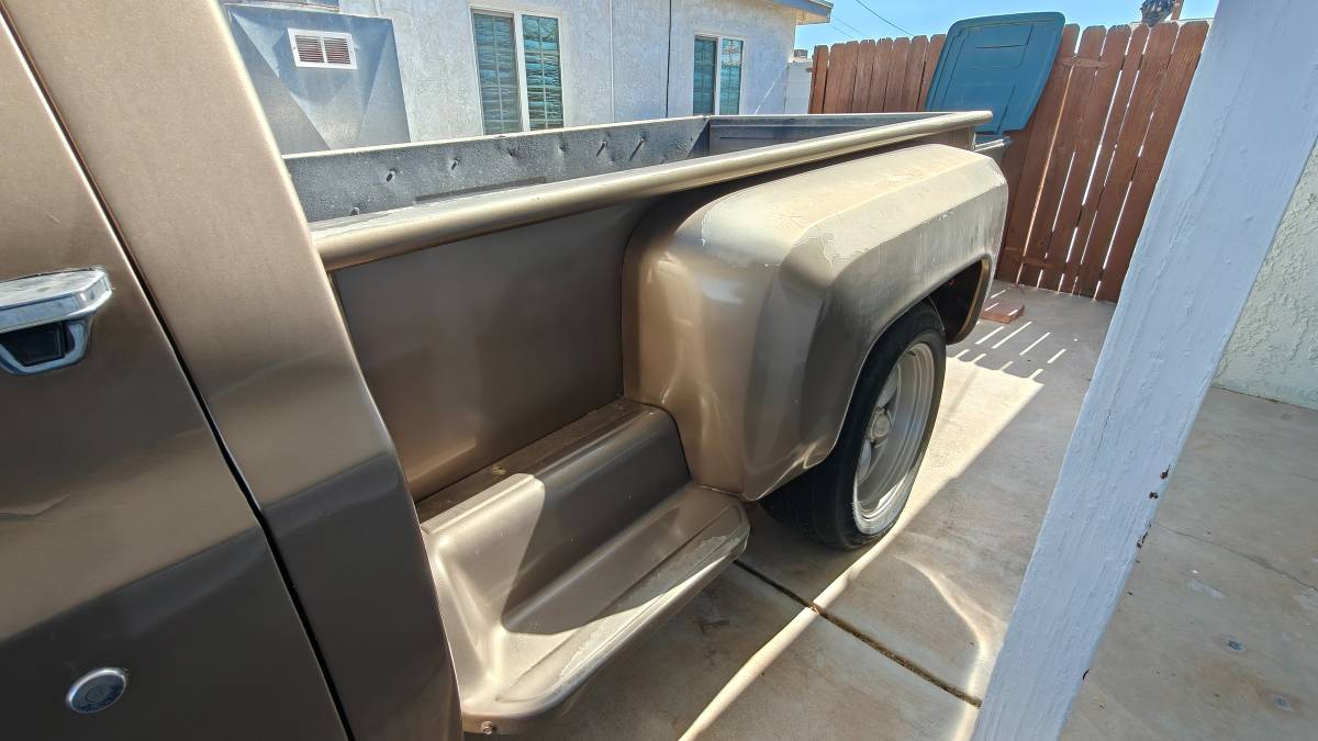 Chevrolet-c10-stepside-1974-1