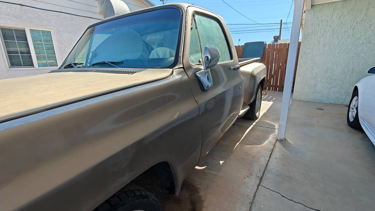 Chevrolet-c10-stepside-1974-11