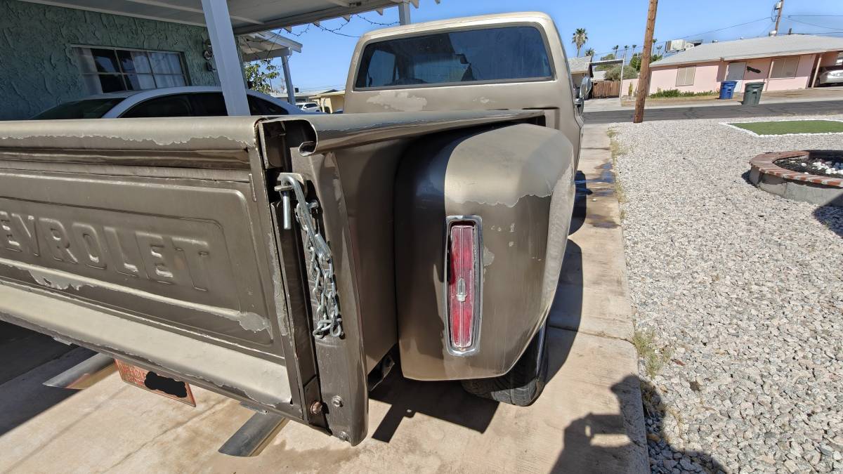 Chevrolet-c10-stepside-1974-8