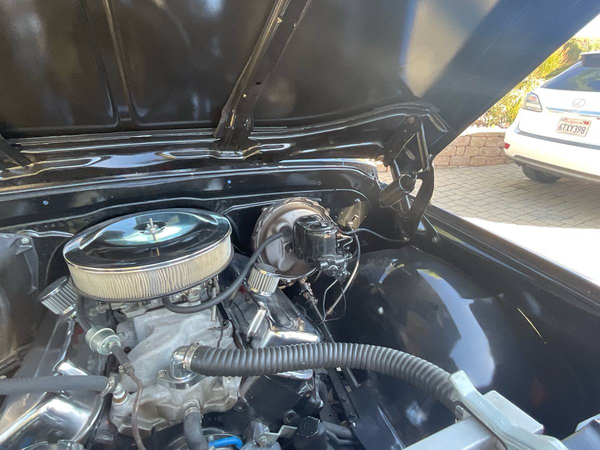 Chevrolet-c10-stepside-shortbed-1972-blue-15