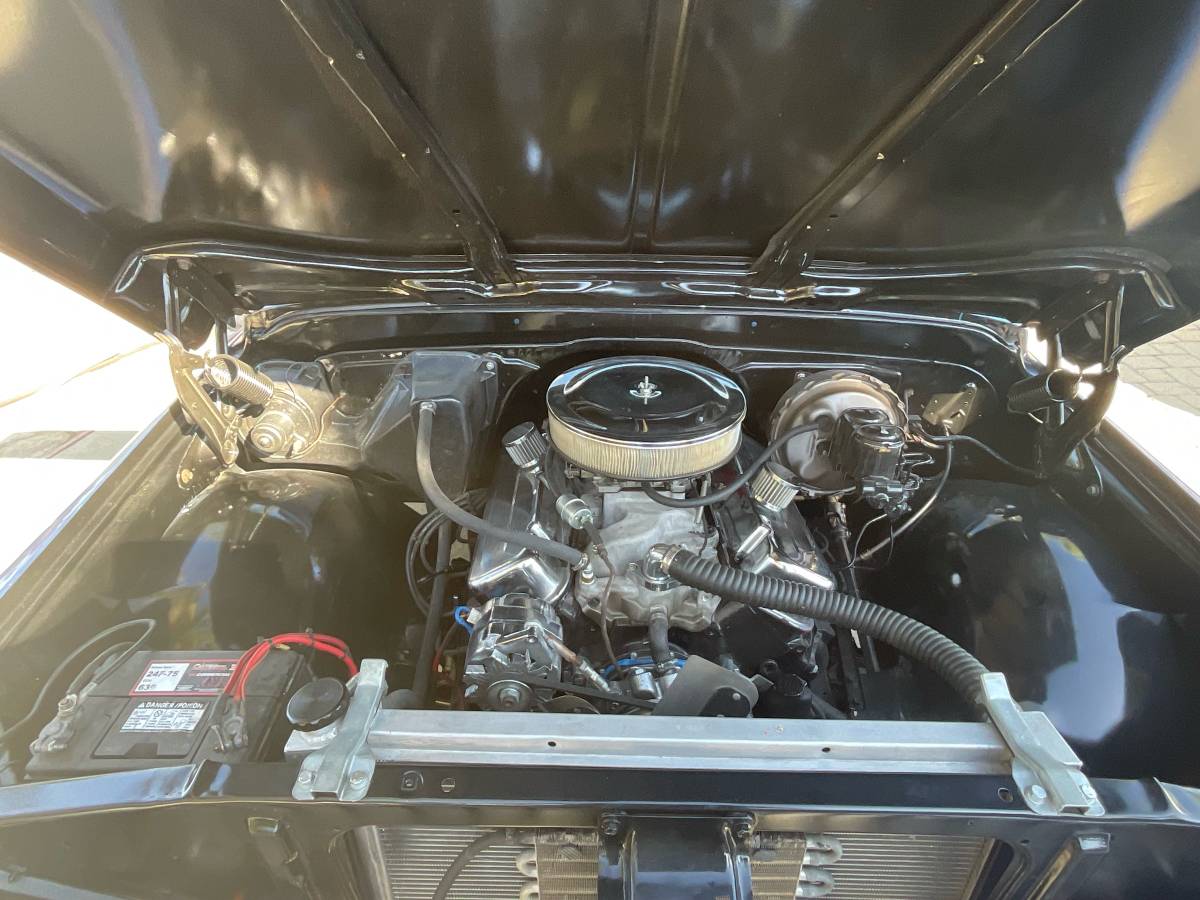 Chevrolet-c10-stepside-shortbed-1972-blue-16