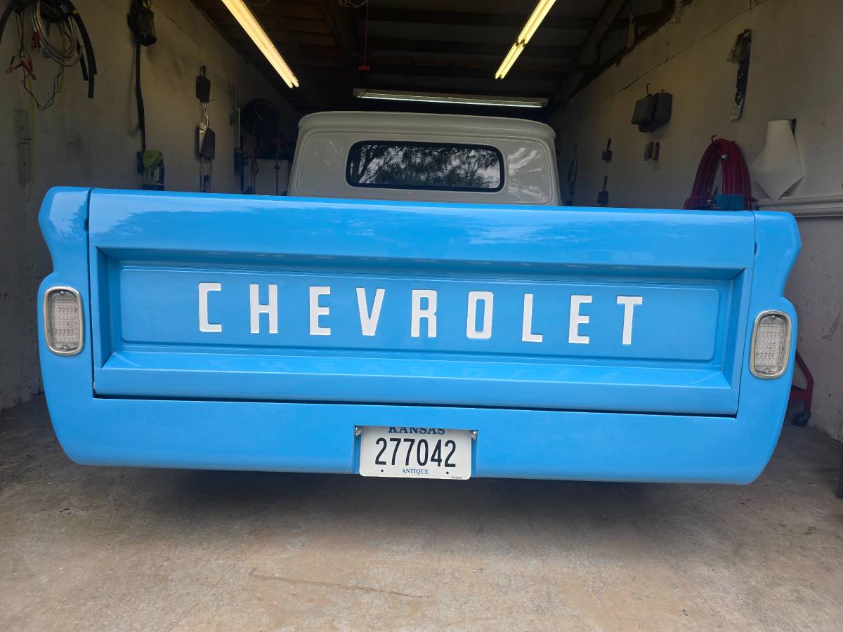 Chevrolet-c10-swb-1964-blue-23